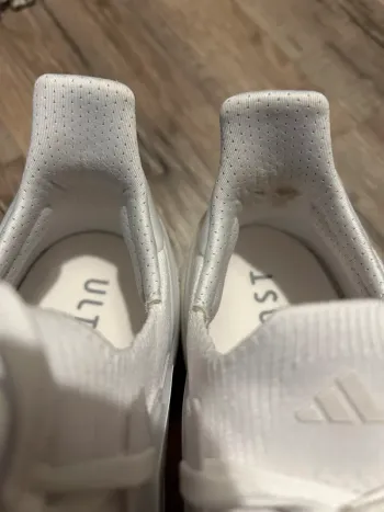 Used Adidas Ultraboost 5.0 bike — image 10 of 10