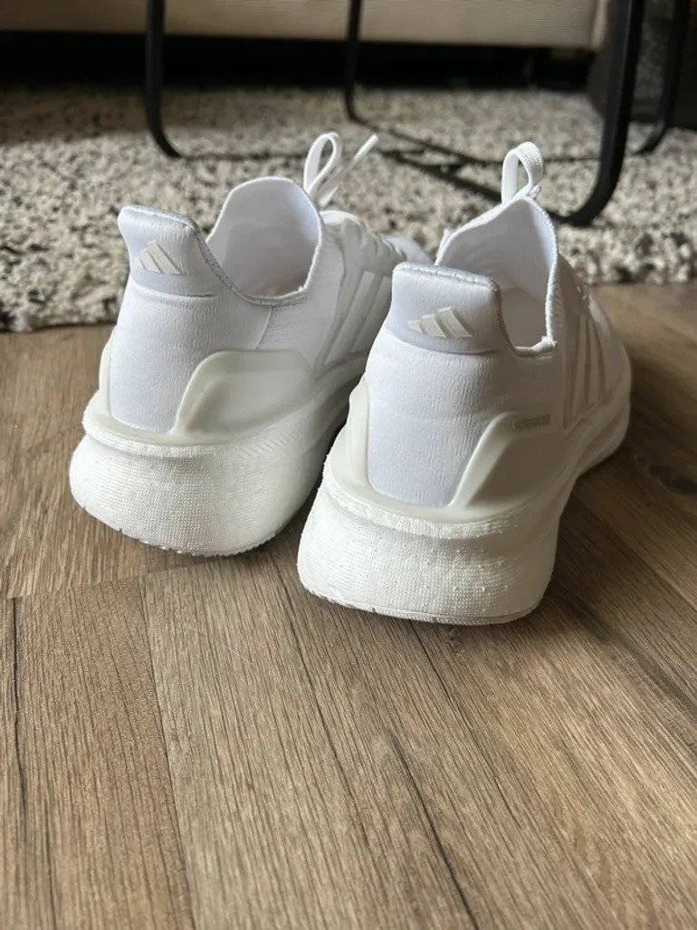 Used Adidas Ultraboost 5.0 bike — image 7 of 10