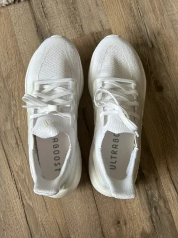 Used Adidas Ultraboost 5.0 bike — image 4 of 10