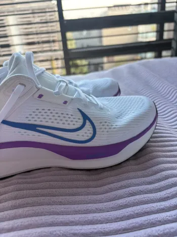 Tweedehands Nike Running Shoes bike — afbeelding 3 van 11