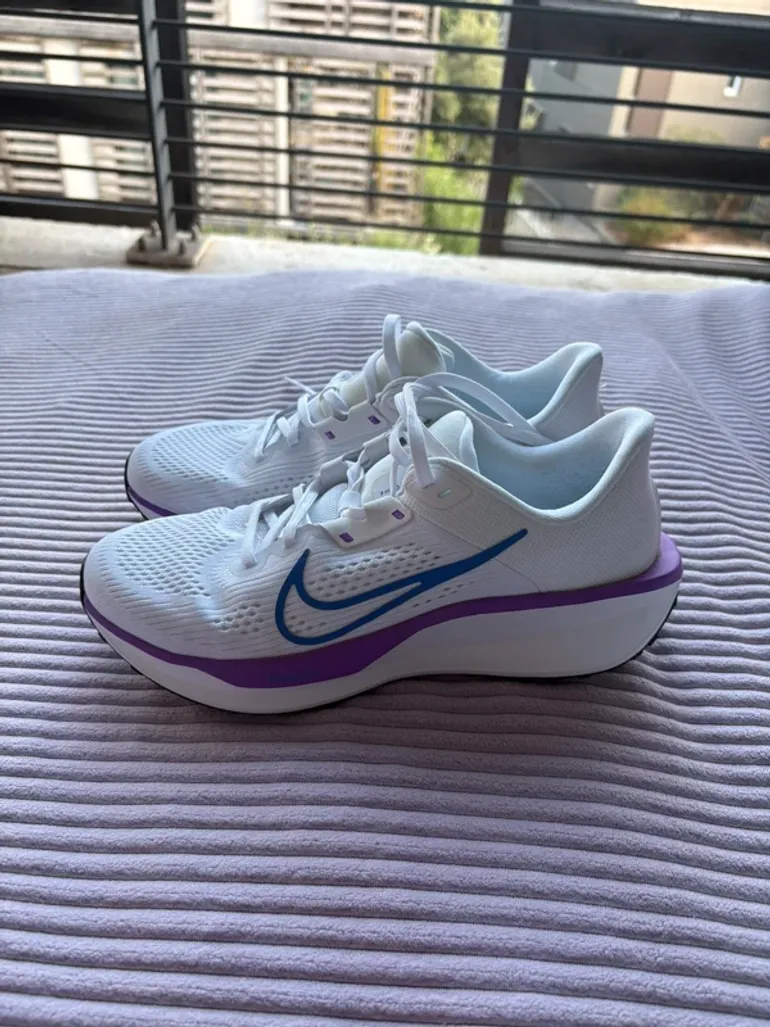 Tweedehands Nike Running Shoes bike — afbeelding 8 van 11