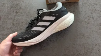 Käytetty Supernova 2 Running Shoes