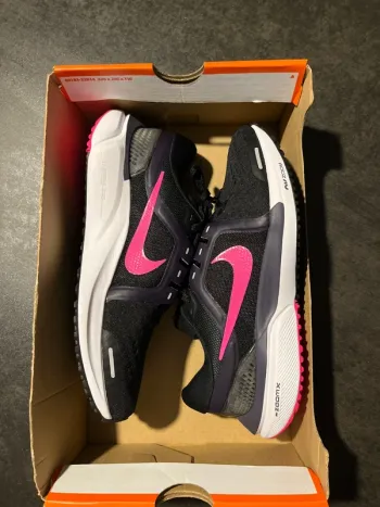Nike Air Zoom Vomero 16 bike de segunda mano — imagen 2 de 12