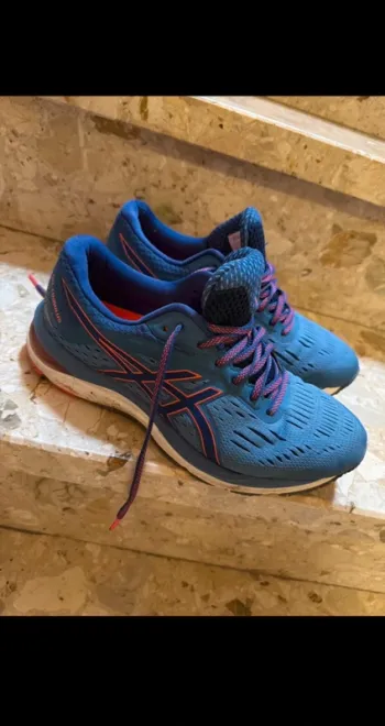 Asics Sport Schuhe Running Shoes d'occasion