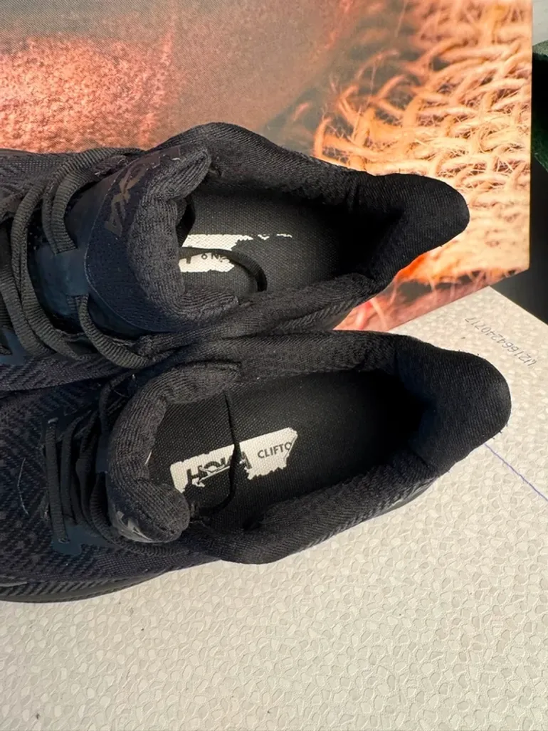 Hoka Clinton 9 bike d'occasion — image 6 sur 8