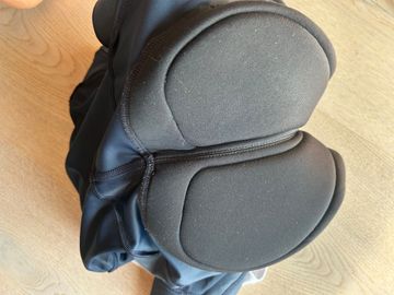 Used Rapha Men’s Bib Shorts bike — image 7 of 8