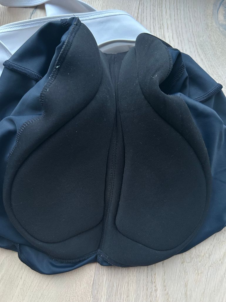 Used Rapha Men’s Bib Shorts bike — image 3 of 7