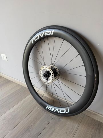 Used Roval Rapide CL III 2026 bike — image 3 of 4