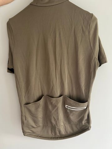 Used Rapha Classic Men’s Cycling Jersey bike — image 3 of 3