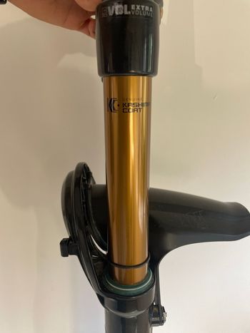 Brugt Fox 36 Factory 2024 bike — billede 7 af 11