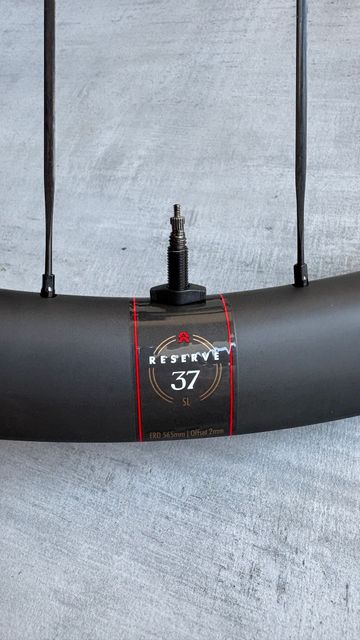 Brugt Reserve SL 34/37 mozzi DT180 2026 bike — billede 5 af 7