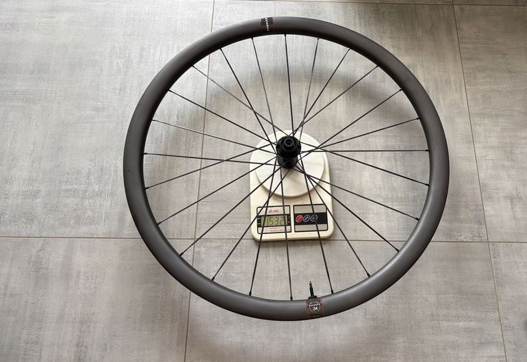 Brugt Reserve SL 34/37 mozzi DT180 2026 bike — billede 6 af 7