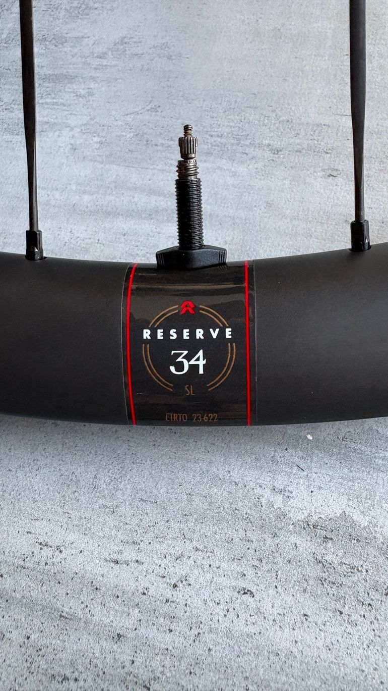 Brugt Reserve SL 34/37 mozzi DT180 2026 bike — billede 4 af 7