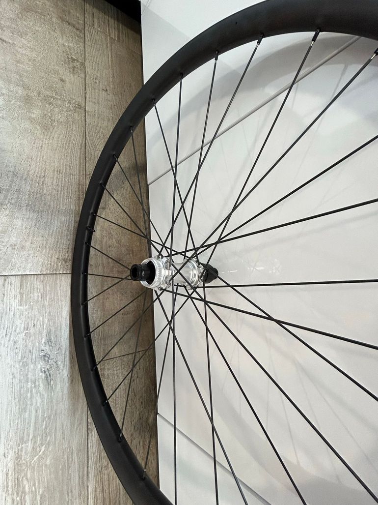 Brugt Nextie MTB Carbono 29 Wheels 2026 bike — billede 8 af 9
