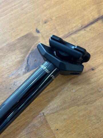 Brugt RockShox Reverb AXS 2026 bike — billede 4 af 8