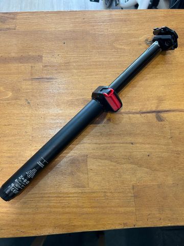 RockShox Reverb AXS 2026 Saddles & Seatposts usato