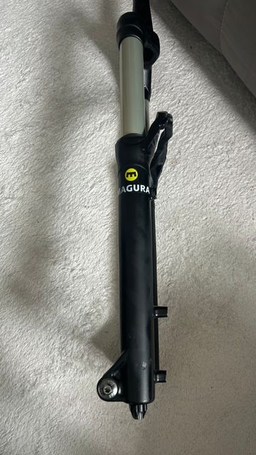 Used Manitou Mattoc Pro bike — image 8 of 8