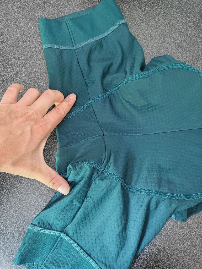 Tweedehands Pas Normal Studios Essential Bibs 2025 bike — afbeelding 2 van 6