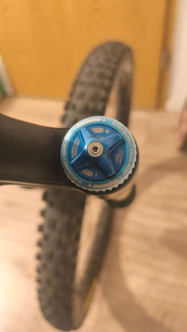 Brugt Fox 36 Fork 2018 bike — billede 3 af 3