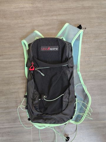 Używany Ultraspire Astral 4.0 Race Vest Running Accessories