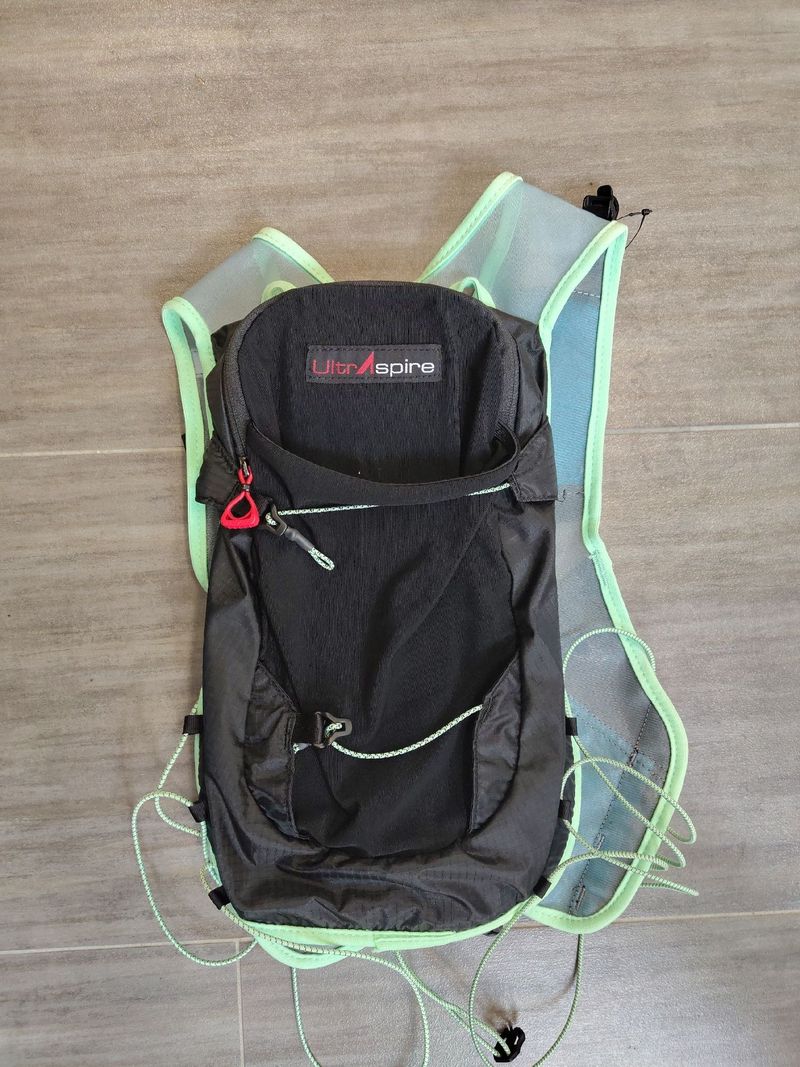 Używany Ultraspire Astral 4.0 Race Vest Running Accessories