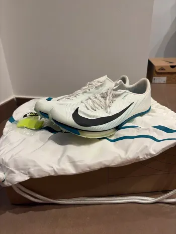 Käytetty Nike Max Fly 2 Running Shoes