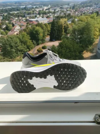 Used Nike Sport Schuhe bike — image 3 of 4
