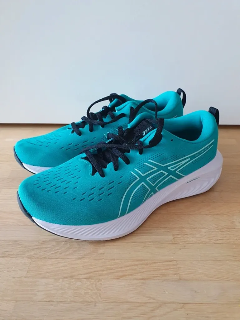 Tweedehands Asics Gel-Exite 10 bike — afbeelding 2 van 8
