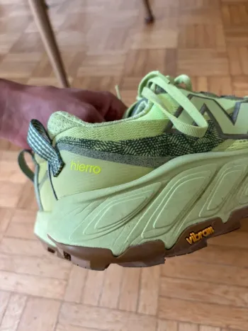 Used New Balance Trailrunning shoes bike — image 2 of 7