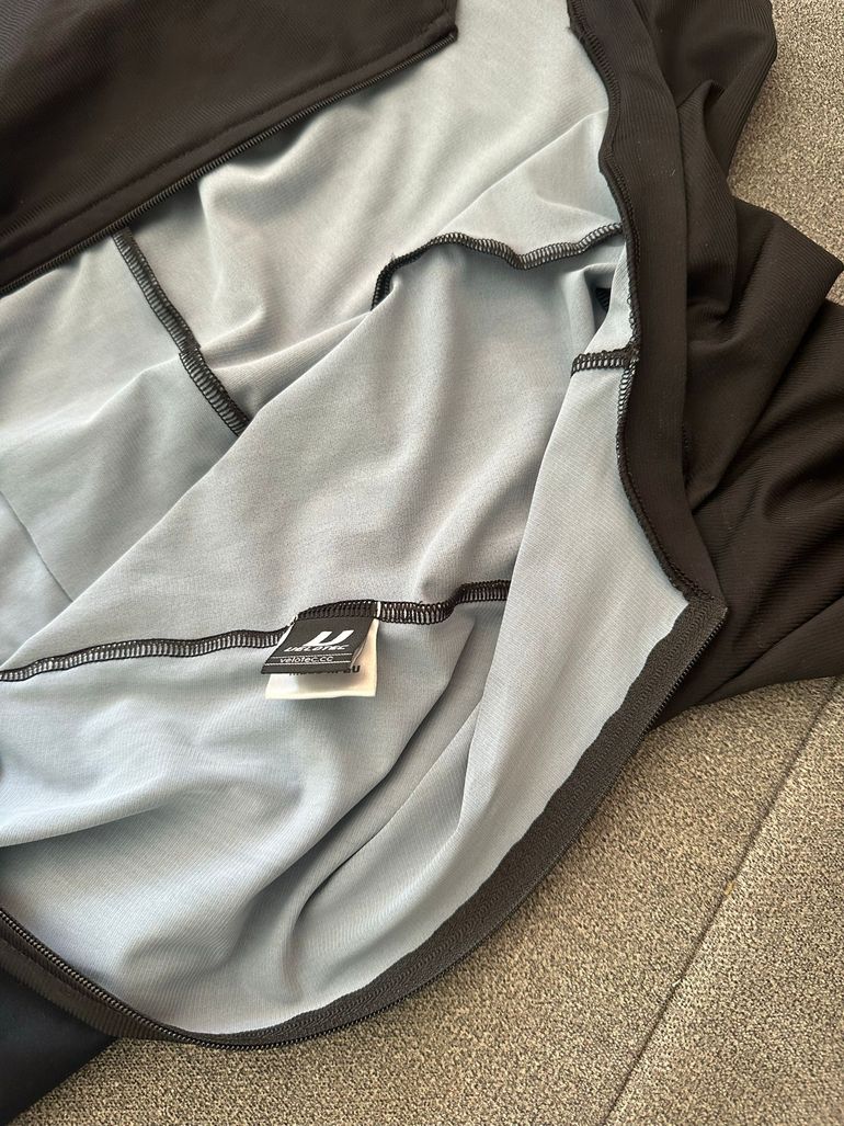 Used Velotec PRO8 Base Layer 2025 bike — image 5 of 9