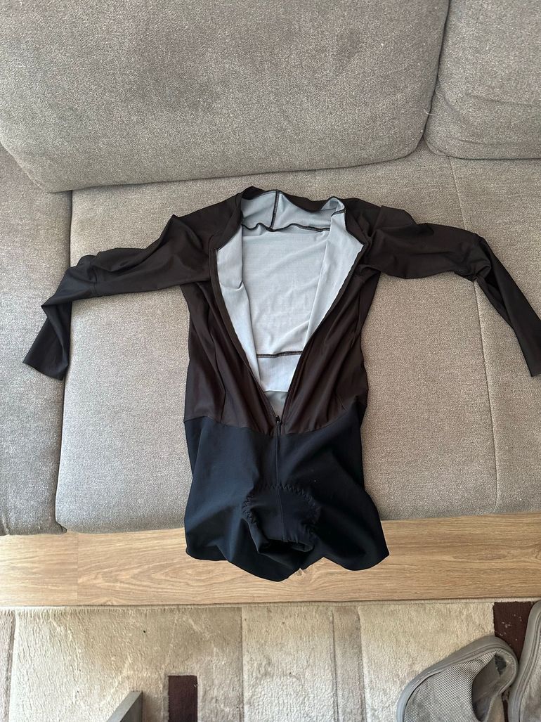 Used Velotec PRO8 Base Layer 2025 bike — image 3 of 9