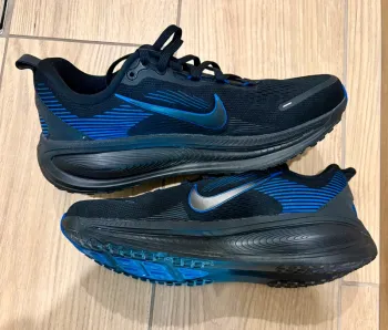 Used Nike Vomero 18 bike — image 2 of 5