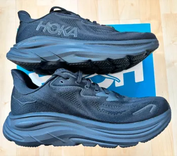 Hoka Clifton 10 Running Shoes d'occasion