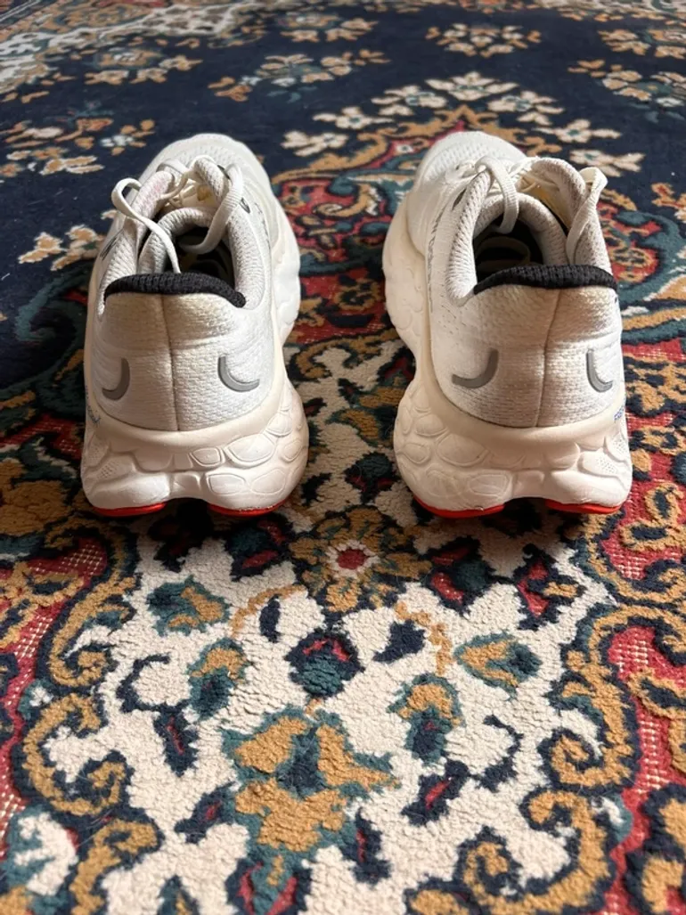 Used New Balance Fresh Foam bike — image 5 of 8