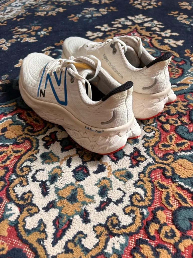 Used New Balance Fresh Foam bike — image 4 of 8