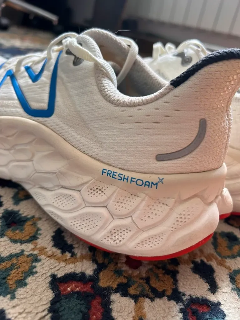 Used New Balance Fresh Foam bike — image 2 of 8