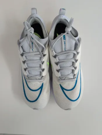 Used Nike Zoom Fly 4 bike — image 3 of 8