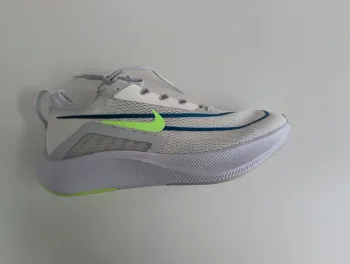Gebrauchtes Nike Zoom Fly 4 Running Shoes