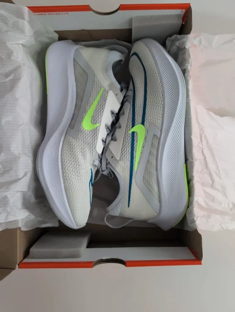 Used Nike Zoom Fly 4 bike — image 6 of 8