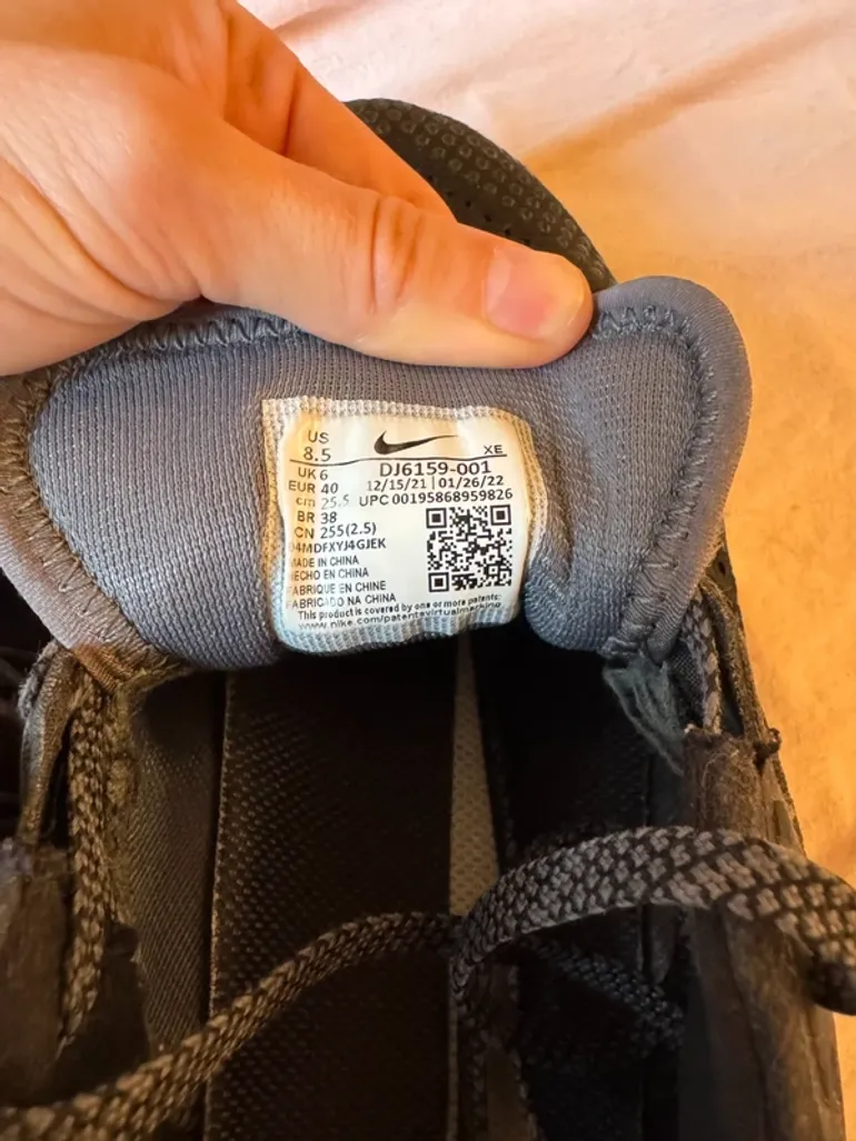 Used Nike Trail Running Shoes bike — image 5 of 5
