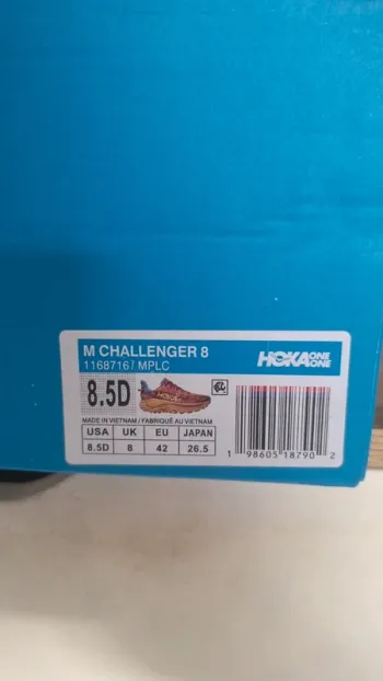 Used Hoka Challenger 8 bike — image 8 of 9