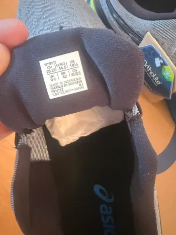 Used Asics Gel-Cumulus 23 bike — image 5 of 6