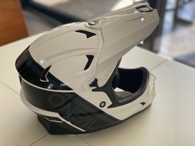 O‘neal Sonus Solid Helmet 2021 bike usato — immagine 2 di 16