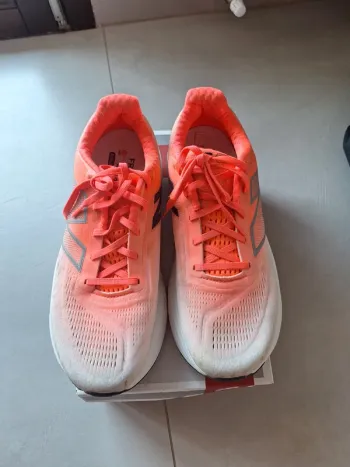 Gebrauchtes New Balance 1080 V14 Running Shoes