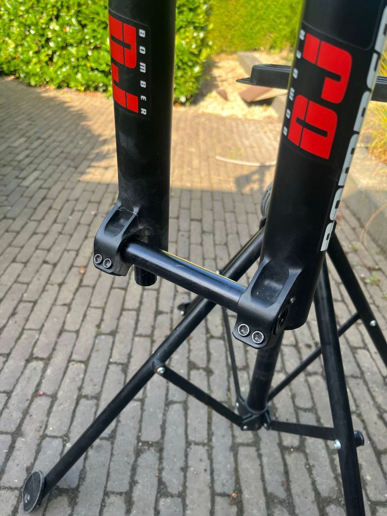 Brugt Marzocchi Bomber DJ Fork bike — billede 2 af 7