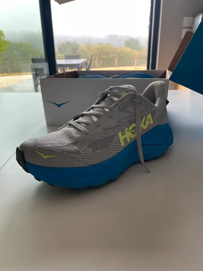 Used Hoka Challenger 8 2026 bike — image 6 of 10