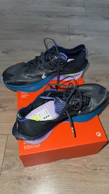Nike Vaporfly Next% 4 bike de segunda mano — imagen 2 de 4