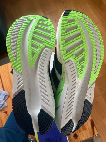 Used Adidas Adistar 4 bike — image 9 of 10