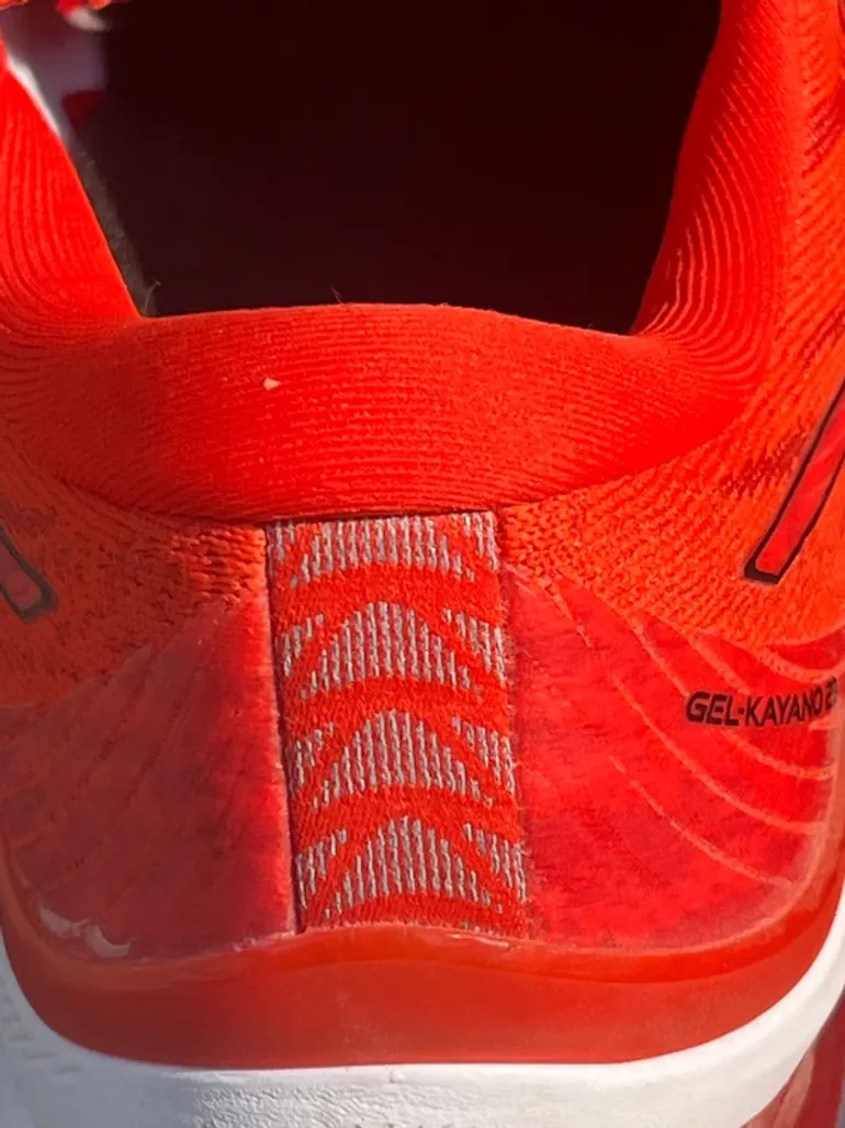 Used Asics Gel Kayano 29 bike — image 6 of 12