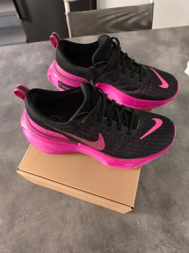 Used Nike Zoom Invincible Run 3 FK bike — image 3 of 7
